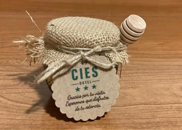 Hotel Cies Calvarrasa de Abajo photo