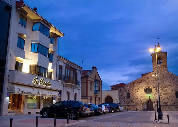 Hotel Restaurante La Peseta Astorga photo