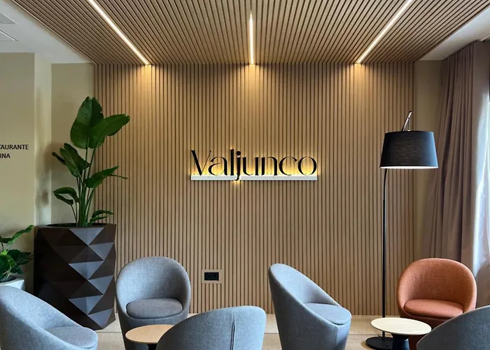 Hotel Valjunco Valencia de Don Juan photo