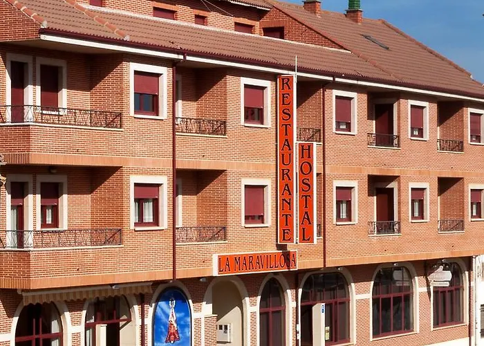 Hostal La Maravillosa Valderas  photo