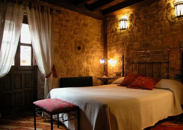 El Mirador De Almanzor Guest House Calatanazor photo