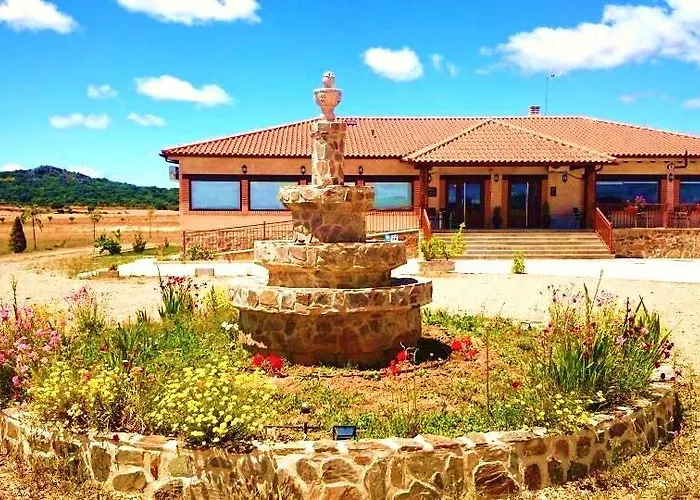 Las Mairas Fuente Encalada photo