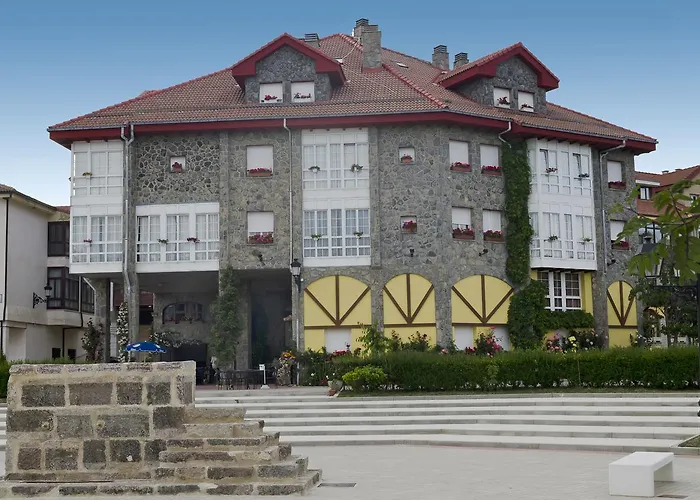 Hotel Presa Riano  photo
