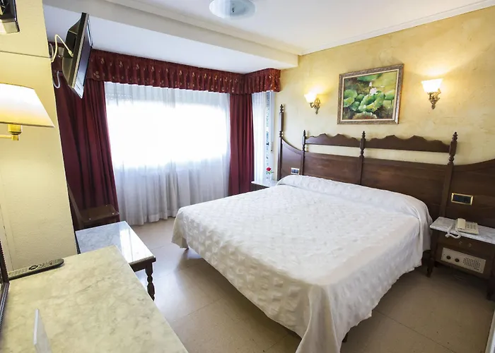 Hotel Reyes Catolicos Salamanca photo