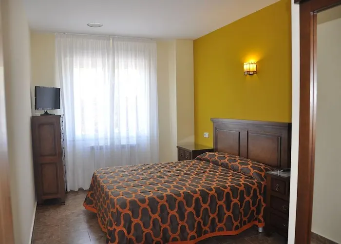 Hotel De Alba Muelas del Pan photo